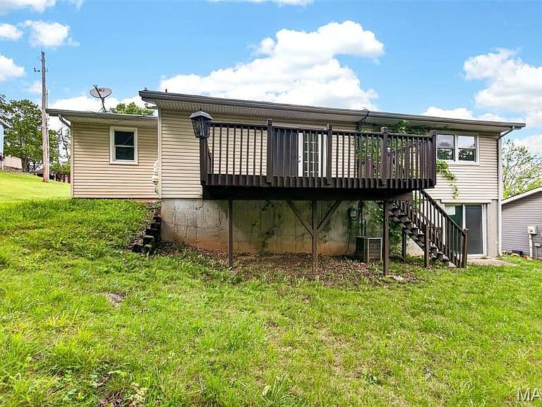 Listing photo 3