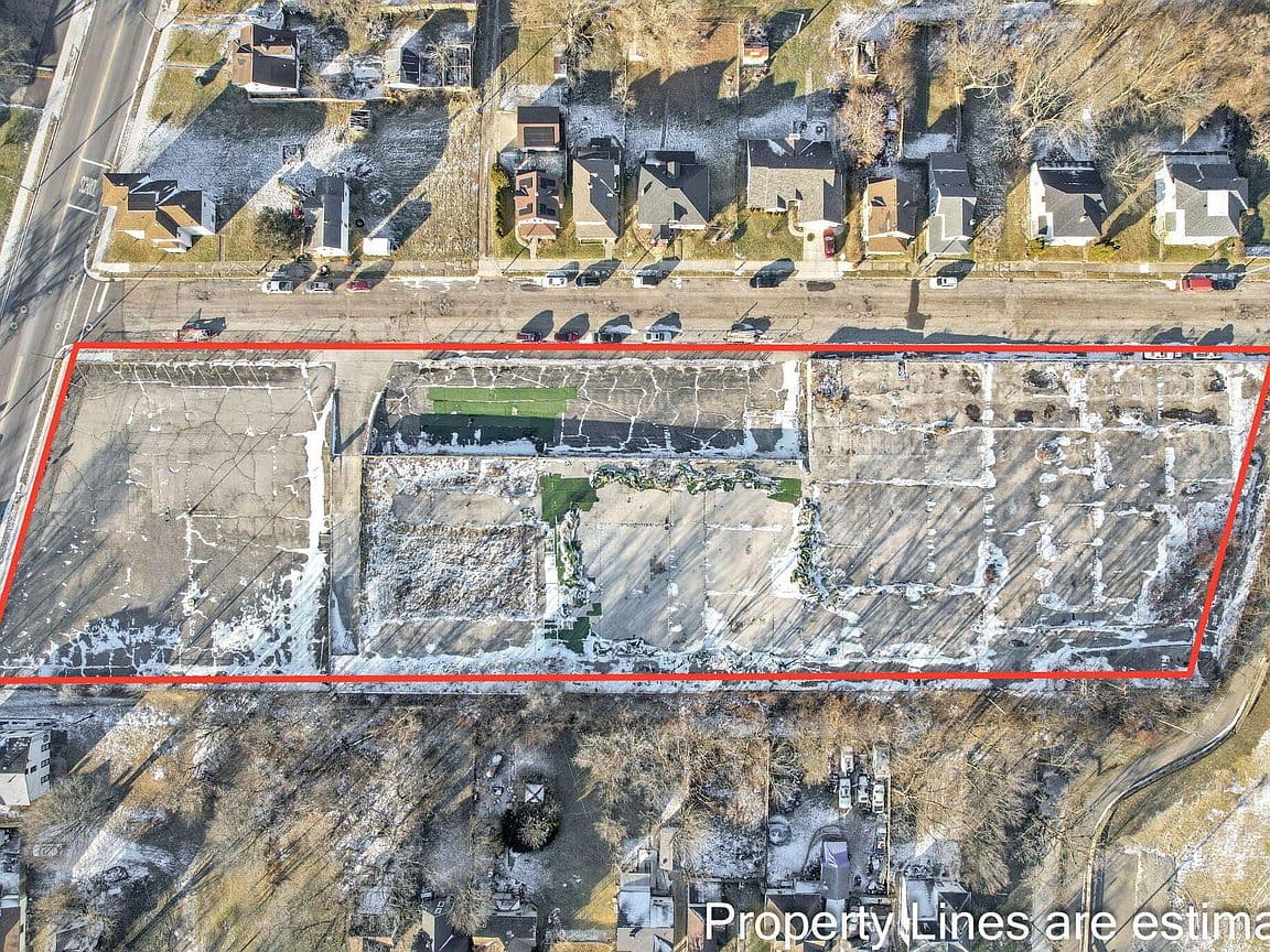 Primary listing photo