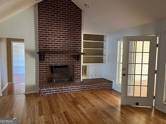 Listing photo 5