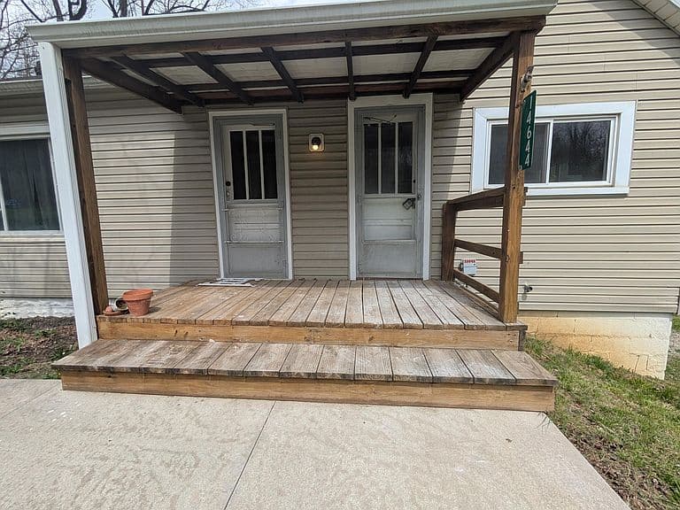 Listing photo 3