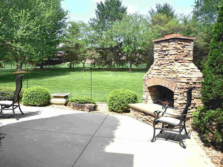 Listing photo 5