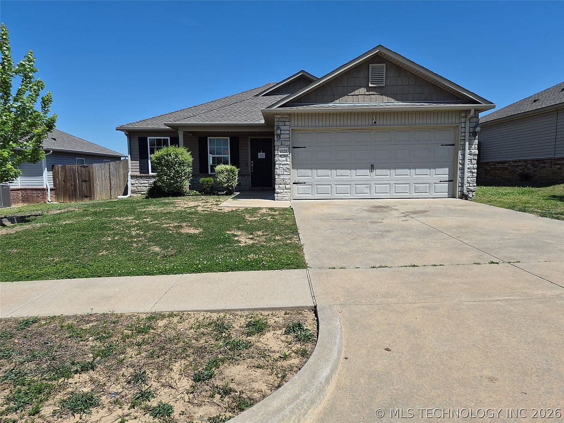 Primary listing photo