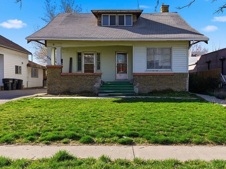 Listing photo 4
