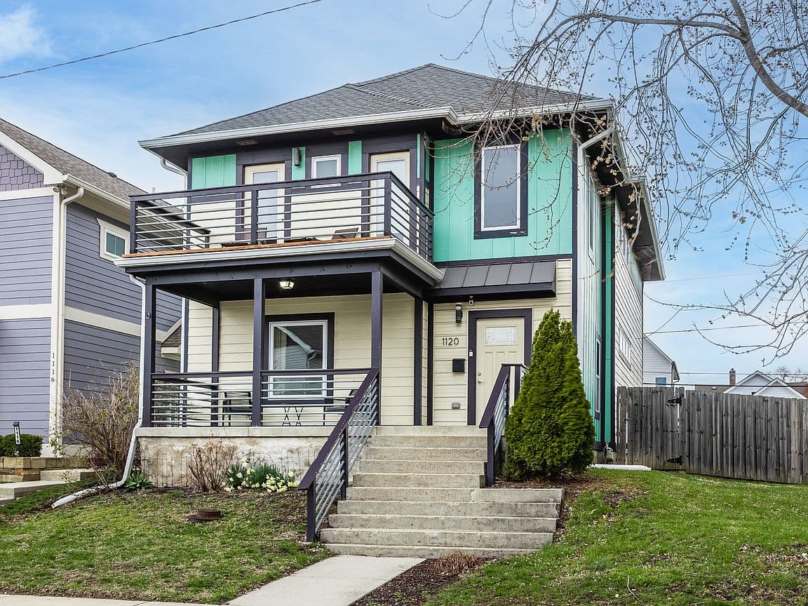 Primary listing photo