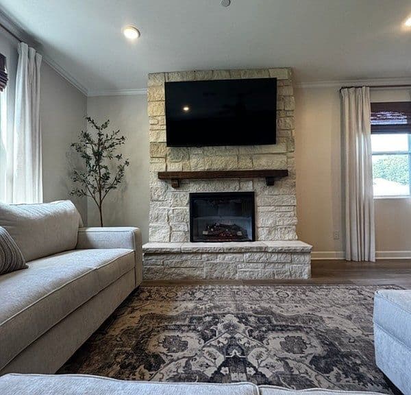 Listing photo 3