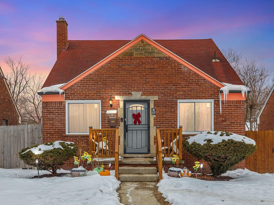 Primary listing photo