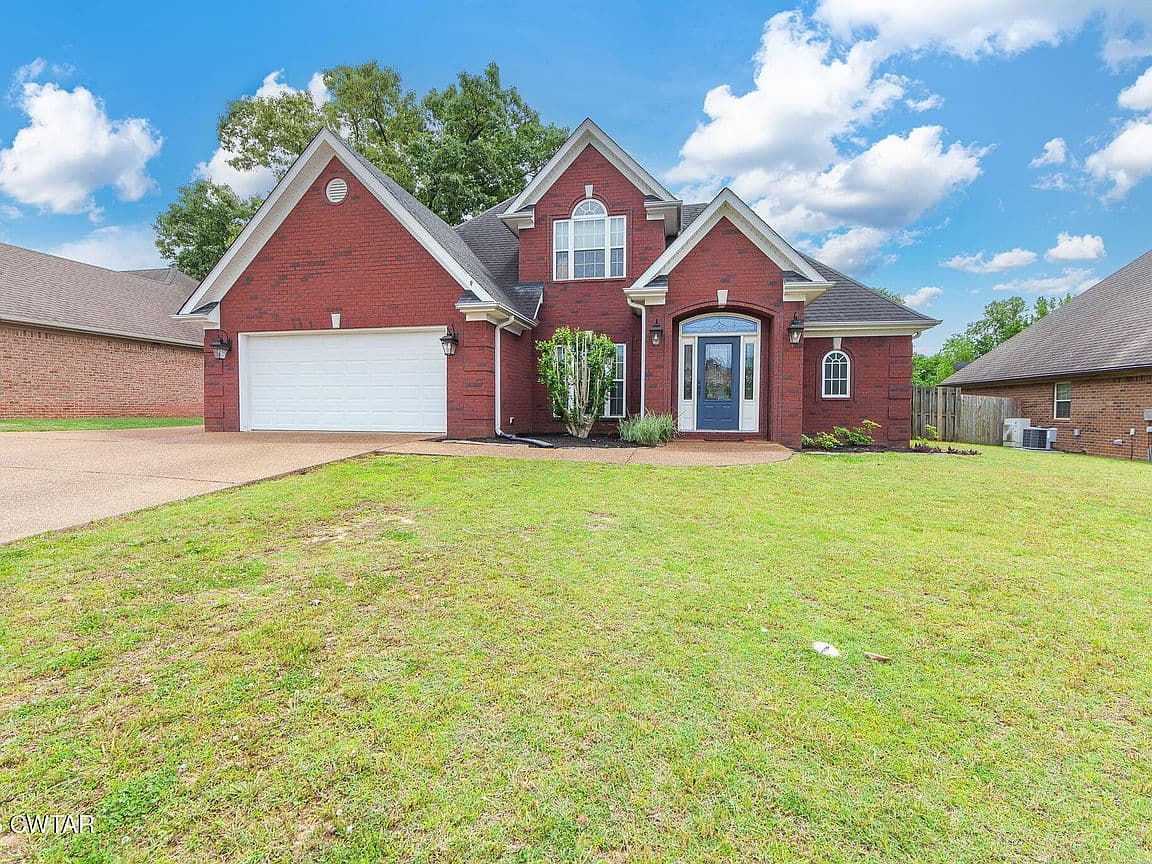 Primary listing photo
