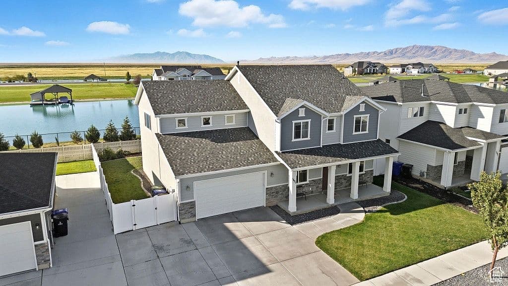 Primary listing photo
