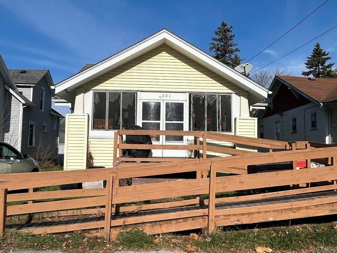 Primary listing photo