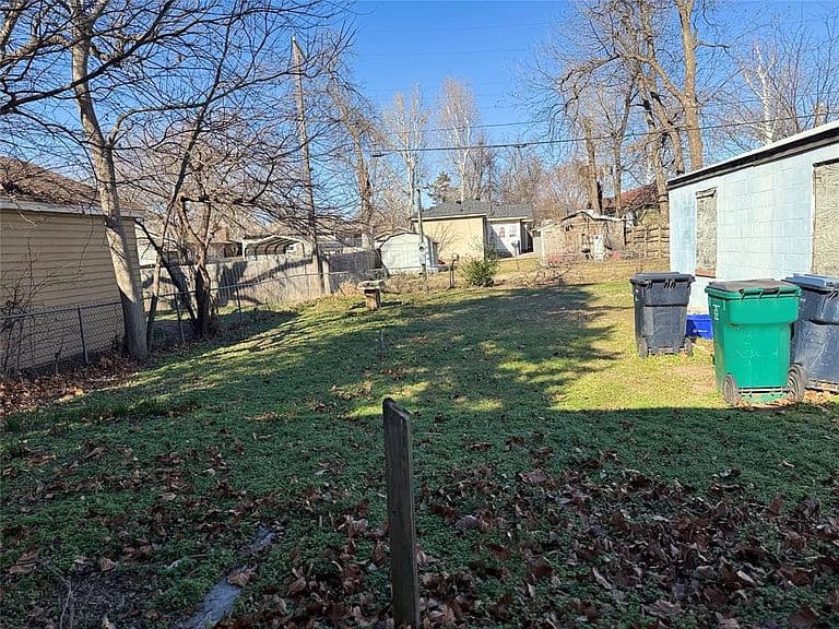Listing photo 5