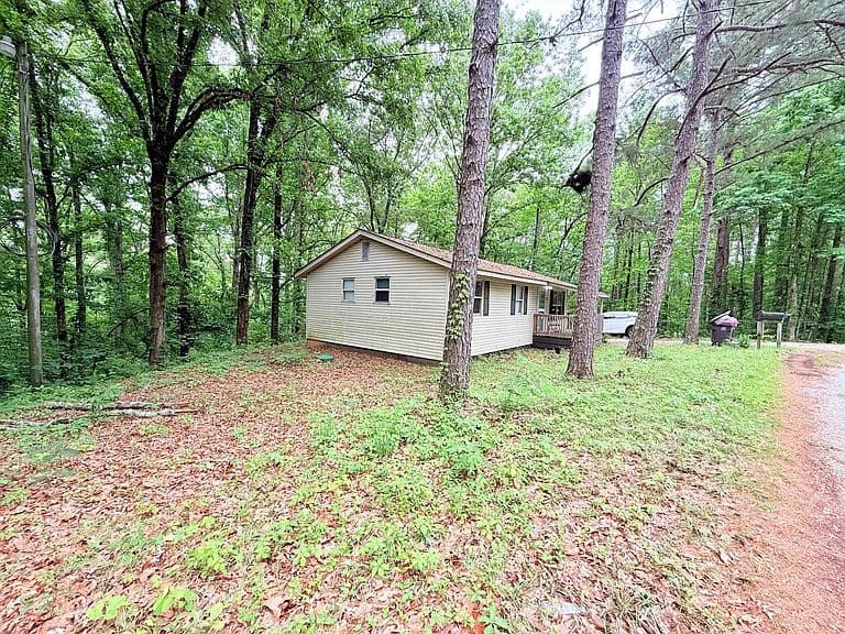 Listing photo 4