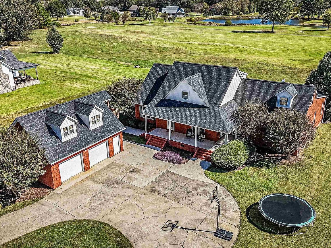 Primary listing photo