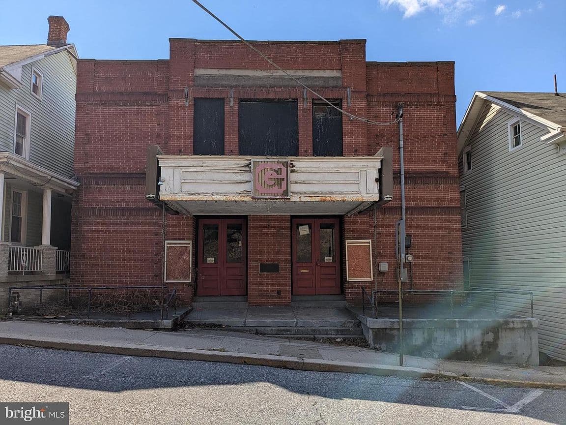 Primary listing photo