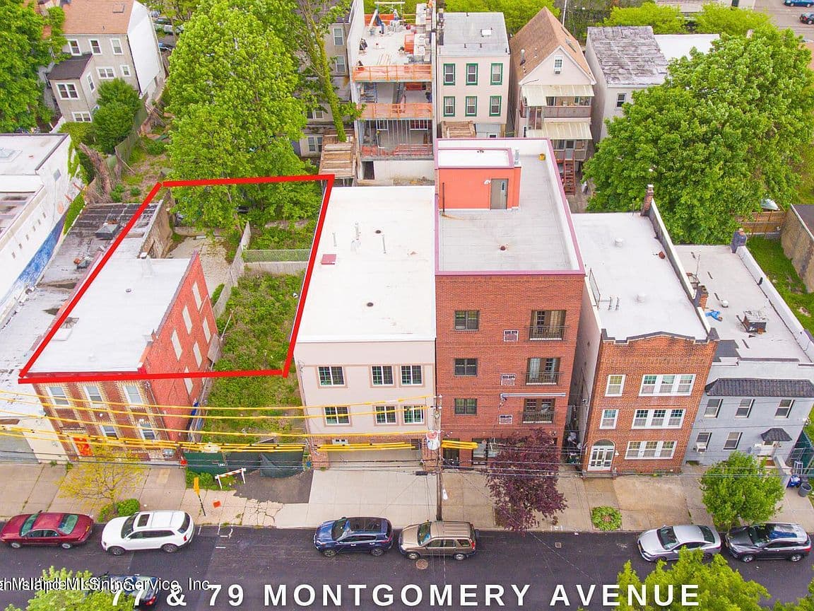 Primary listing photo