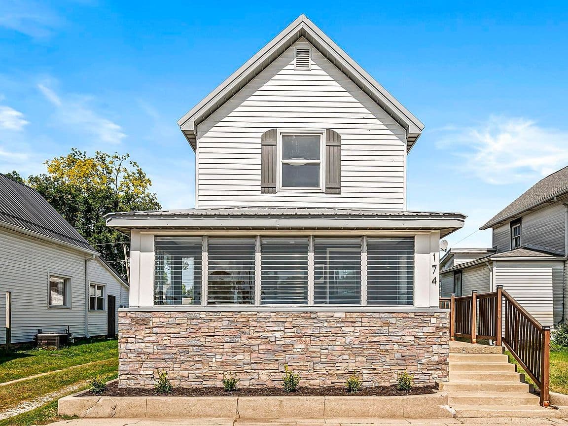 Primary listing photo