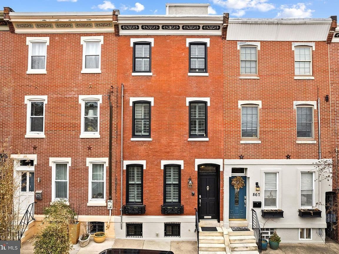 Primary listing photo