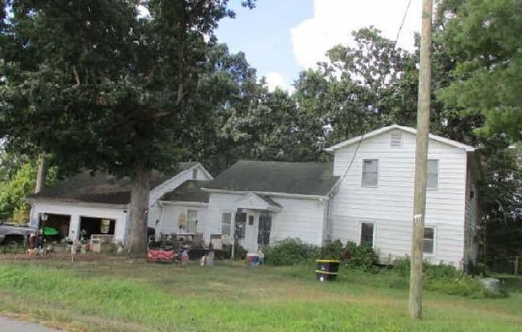 Primary listing photo