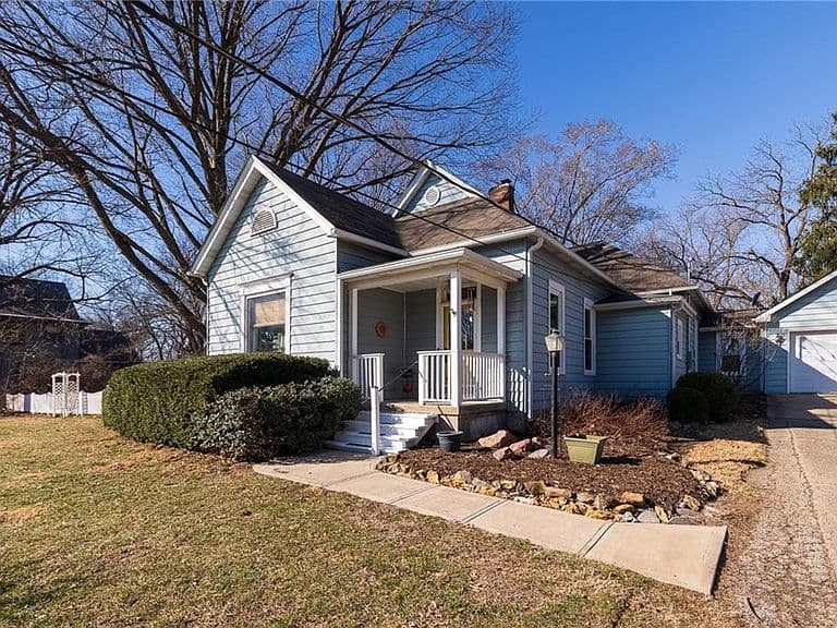 Listing photo 4