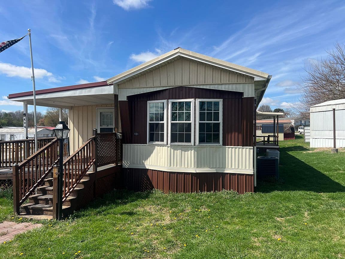 Primary listing photo