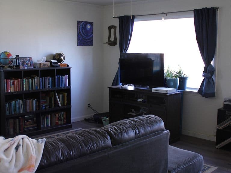Listing photo 5