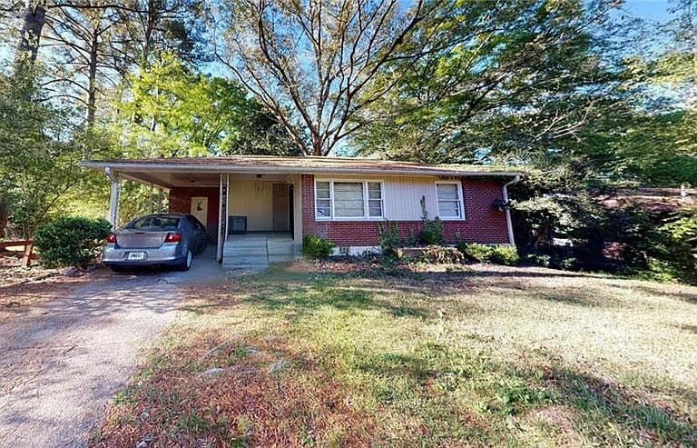Listing photo 4