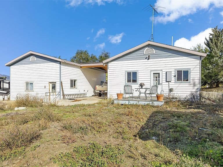 Listing photo 5