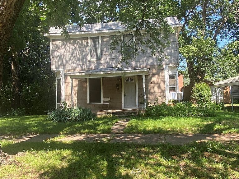 Listing photo 4
