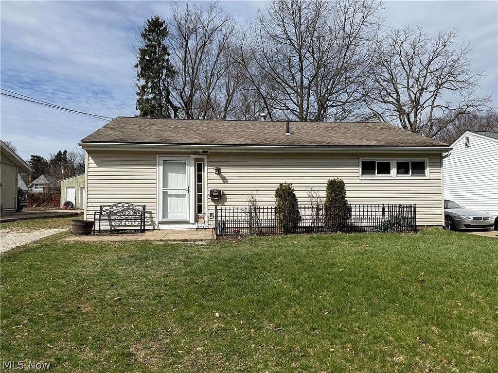 Primary listing photo