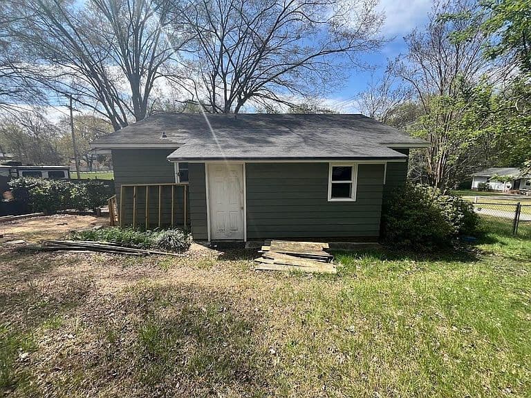 Listing photo 4