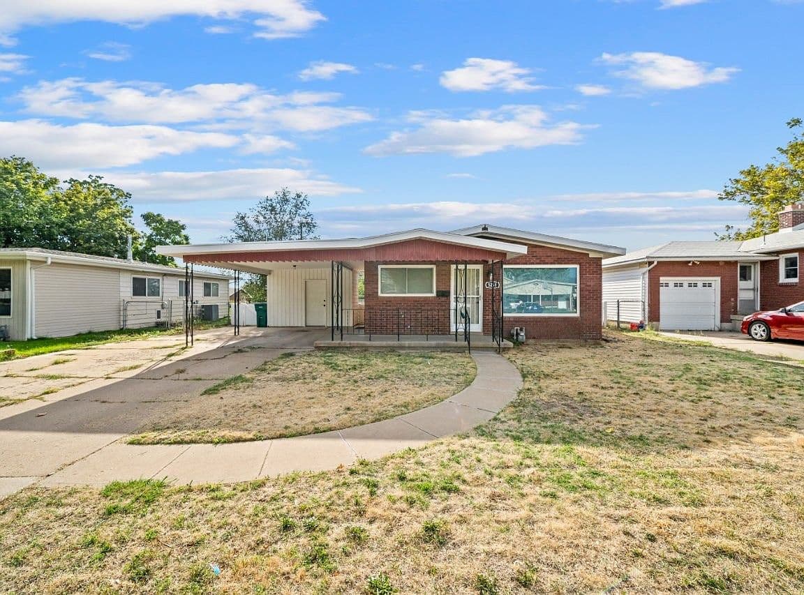 Primary listing photo