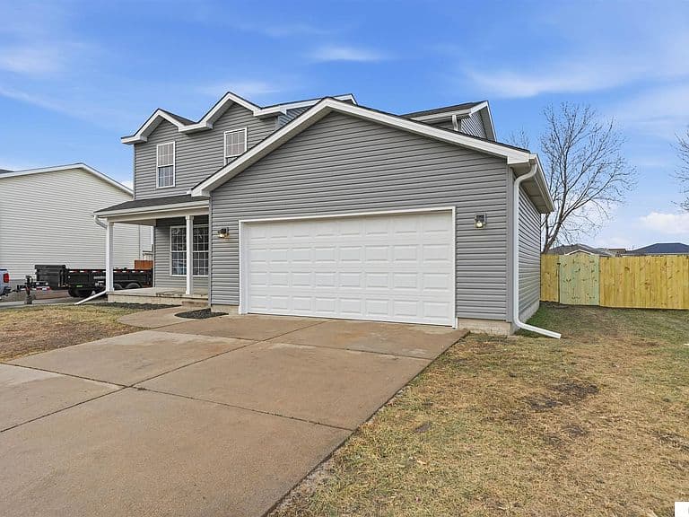 Listing photo 4