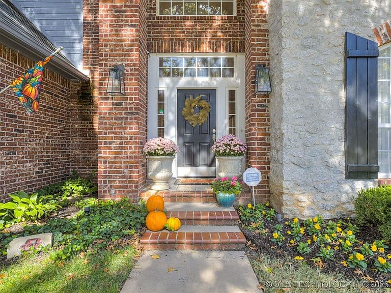 Listing photo 4