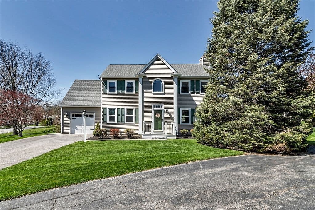 Primary listing photo