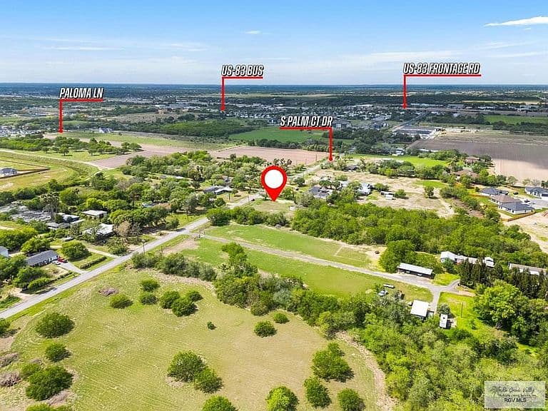 Listing photo 3