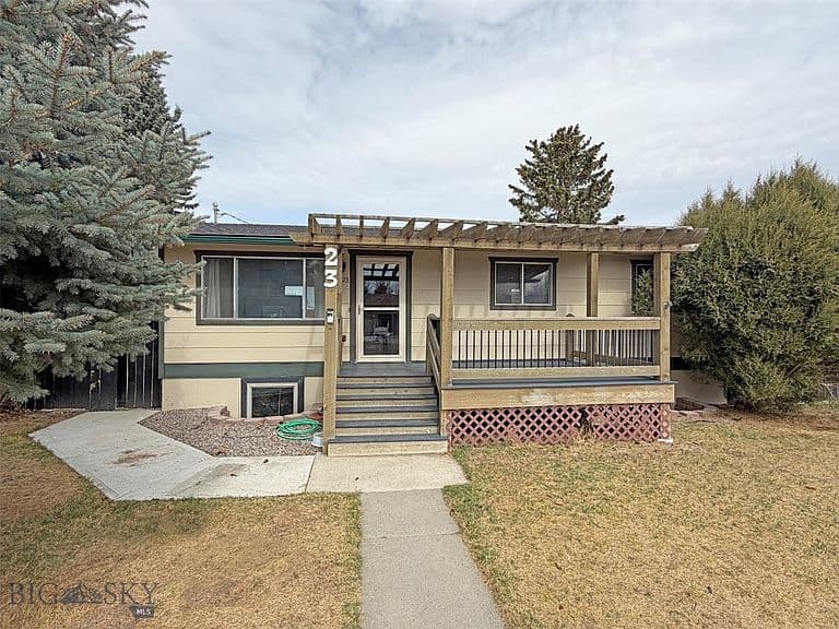 Listing photo 3