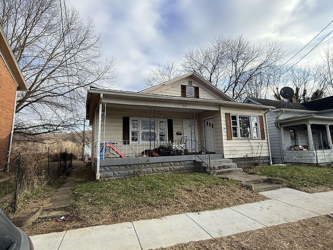 Primary listing photo