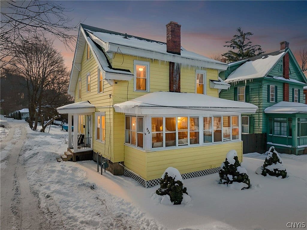 Primary listing photo
