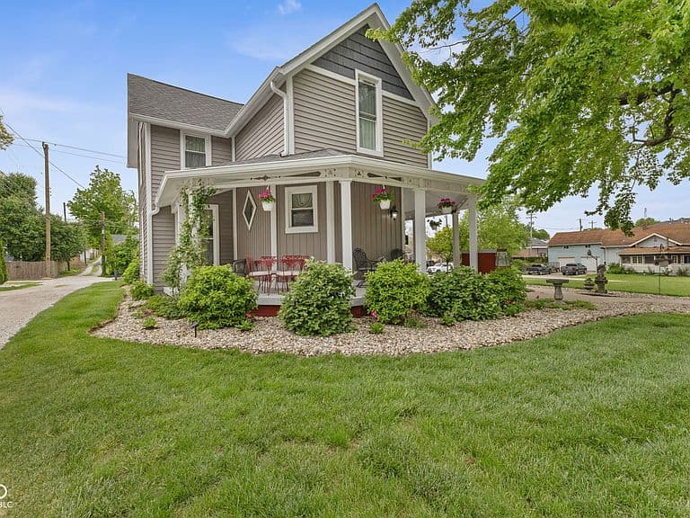 Listing photo 4
