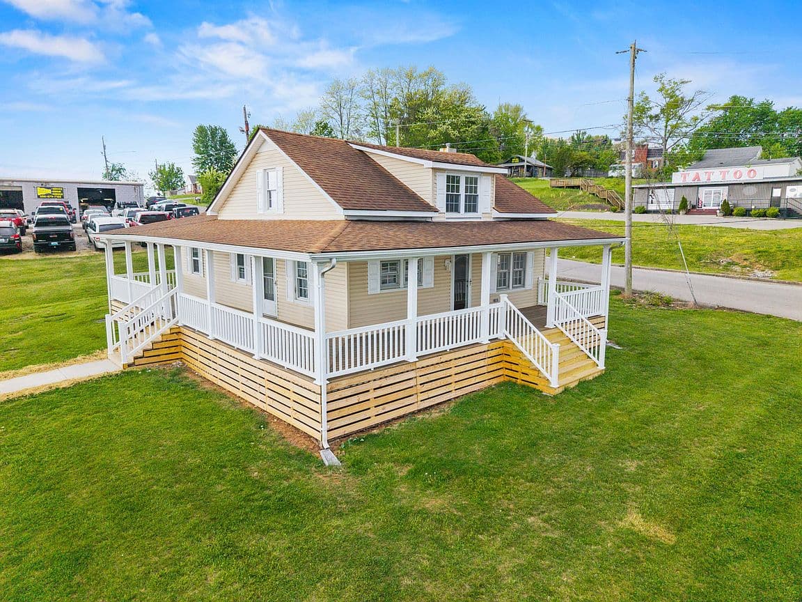 Primary listing photo