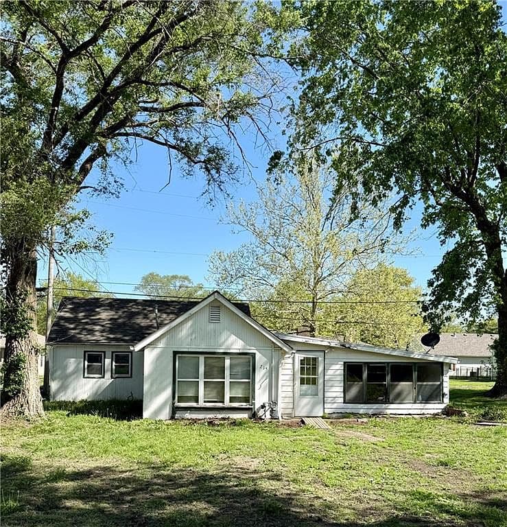 Primary listing photo