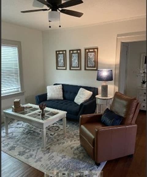 Listing photo 5