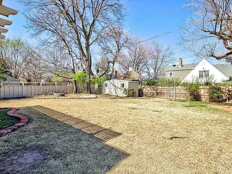 Listing photo 5