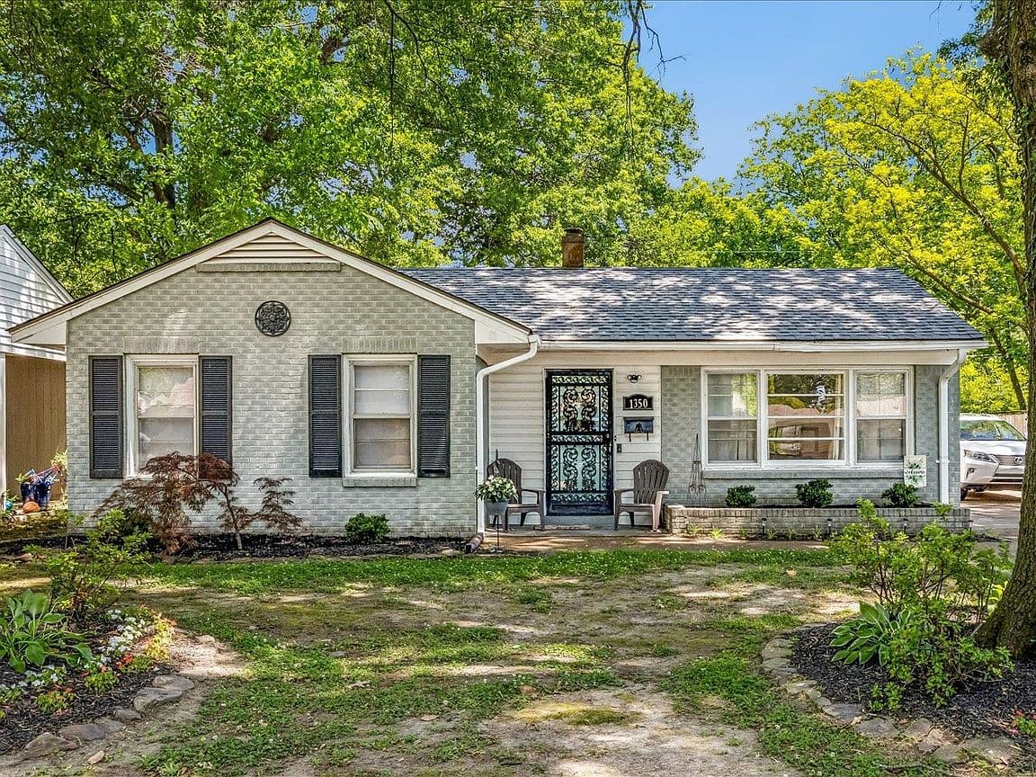 Primary listing photo