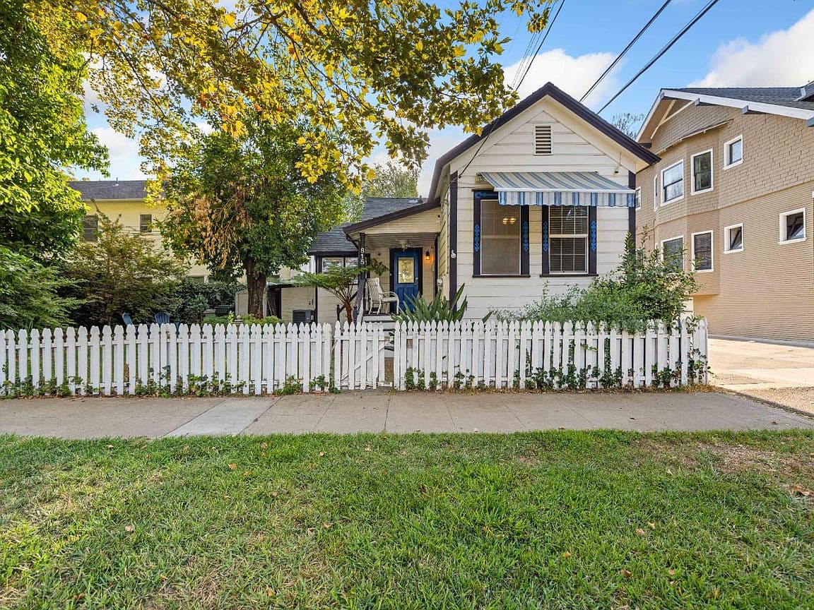 Primary listing photo