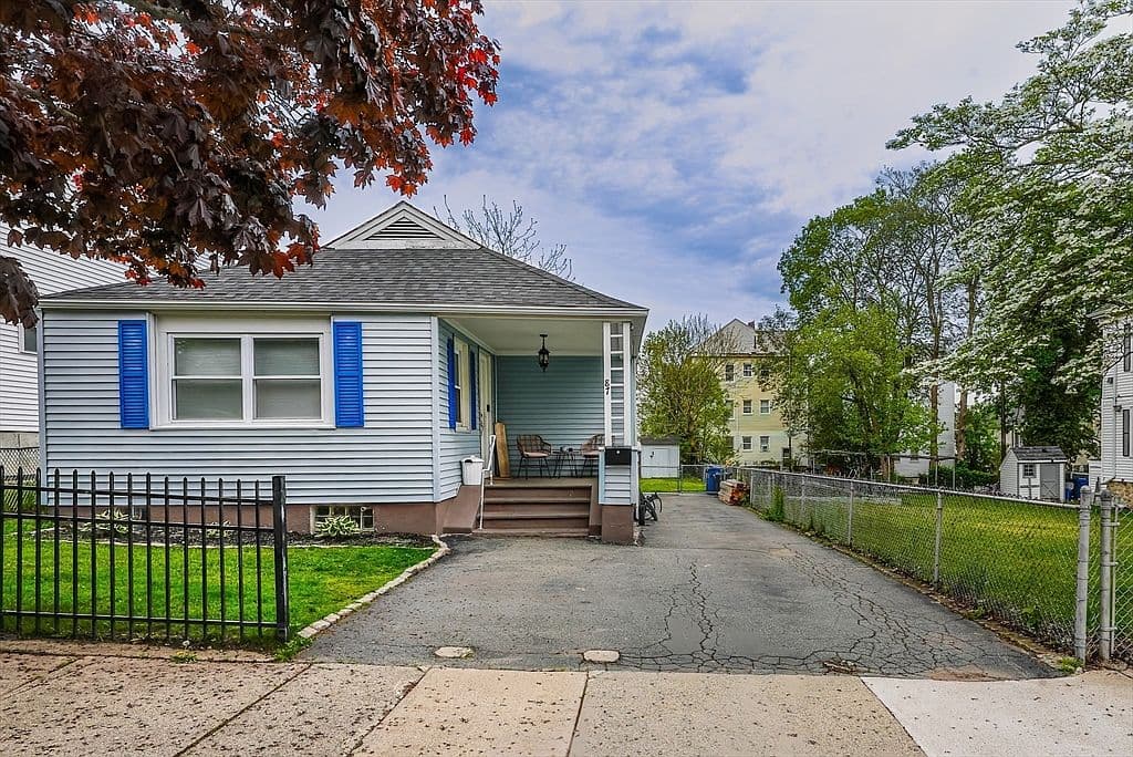 Primary listing photo