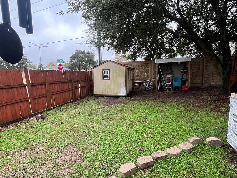 Listing photo 4