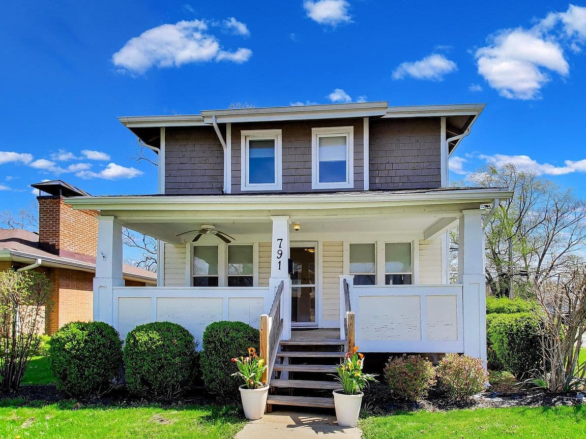 Primary listing photo