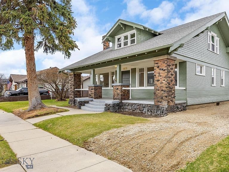 Listing photo 4