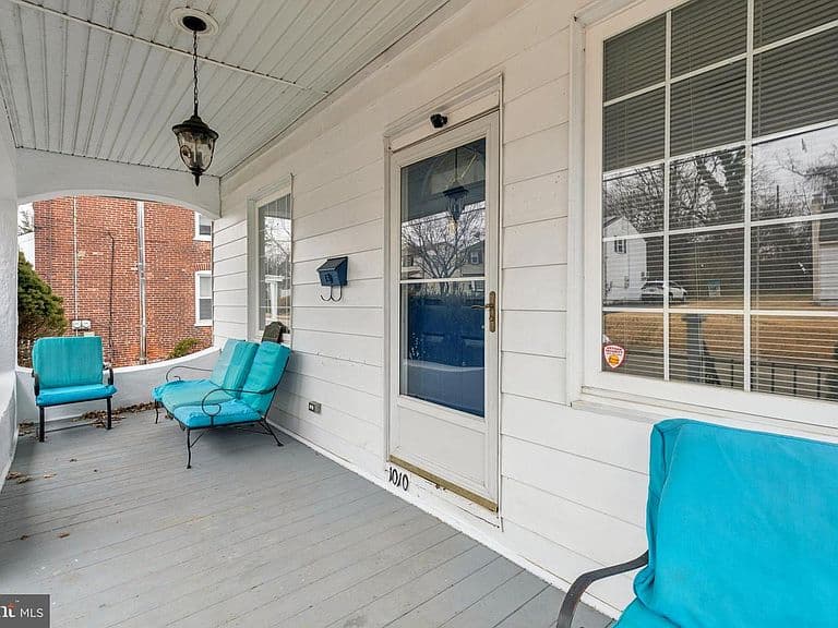 Listing photo 5