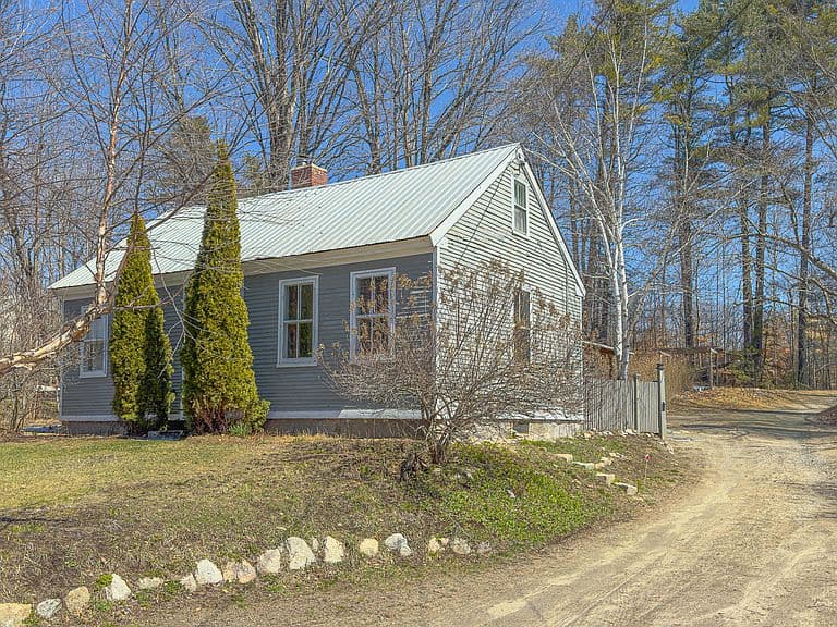Listing photo